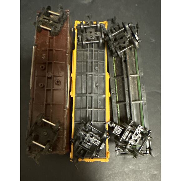 Lot Of 3 HO Scale Box Freight Tanker Western Pacific Chicago Midland Dupont - Picture 6 of 6